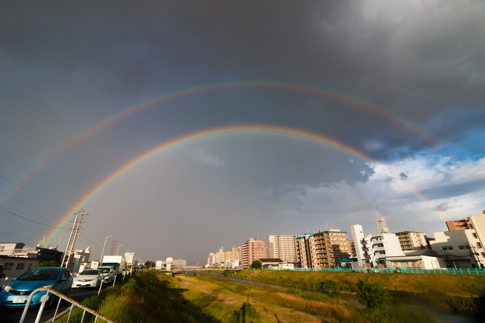 ゲリラ豪雨からの奇跡 本日21日 東淀川区でもくっきりとした二重の虹が見えました 号外net 東淀川区