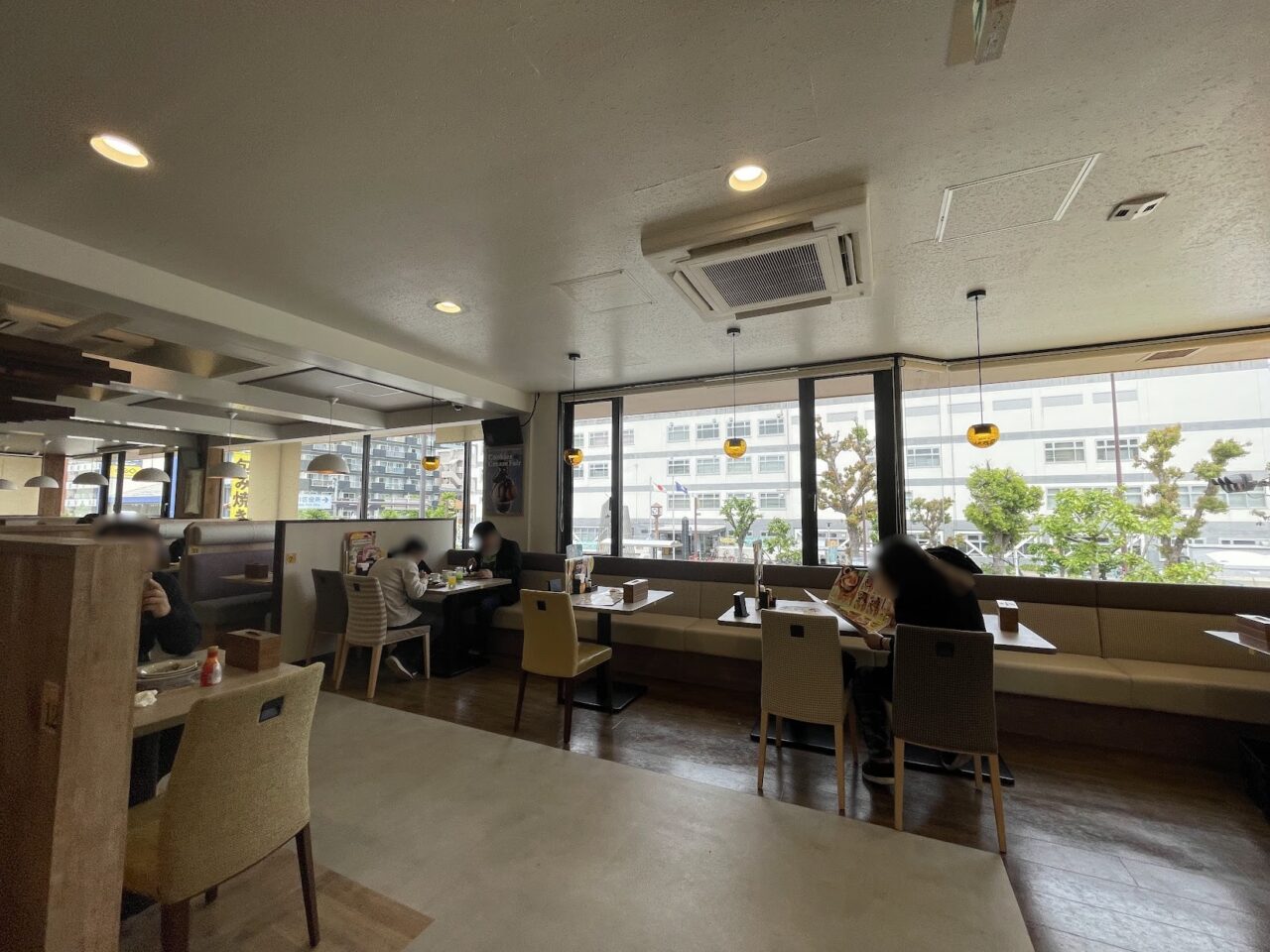 COCO’Sの店内の様子