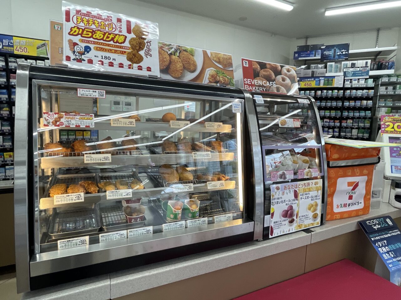 セブンイレブン大阪豊里６丁目店のホットスナックコーナー