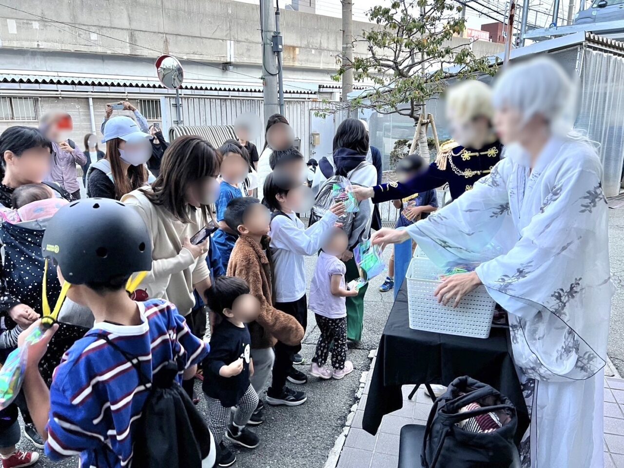 三協精器工業株式会社のハロウィンイベントの様子