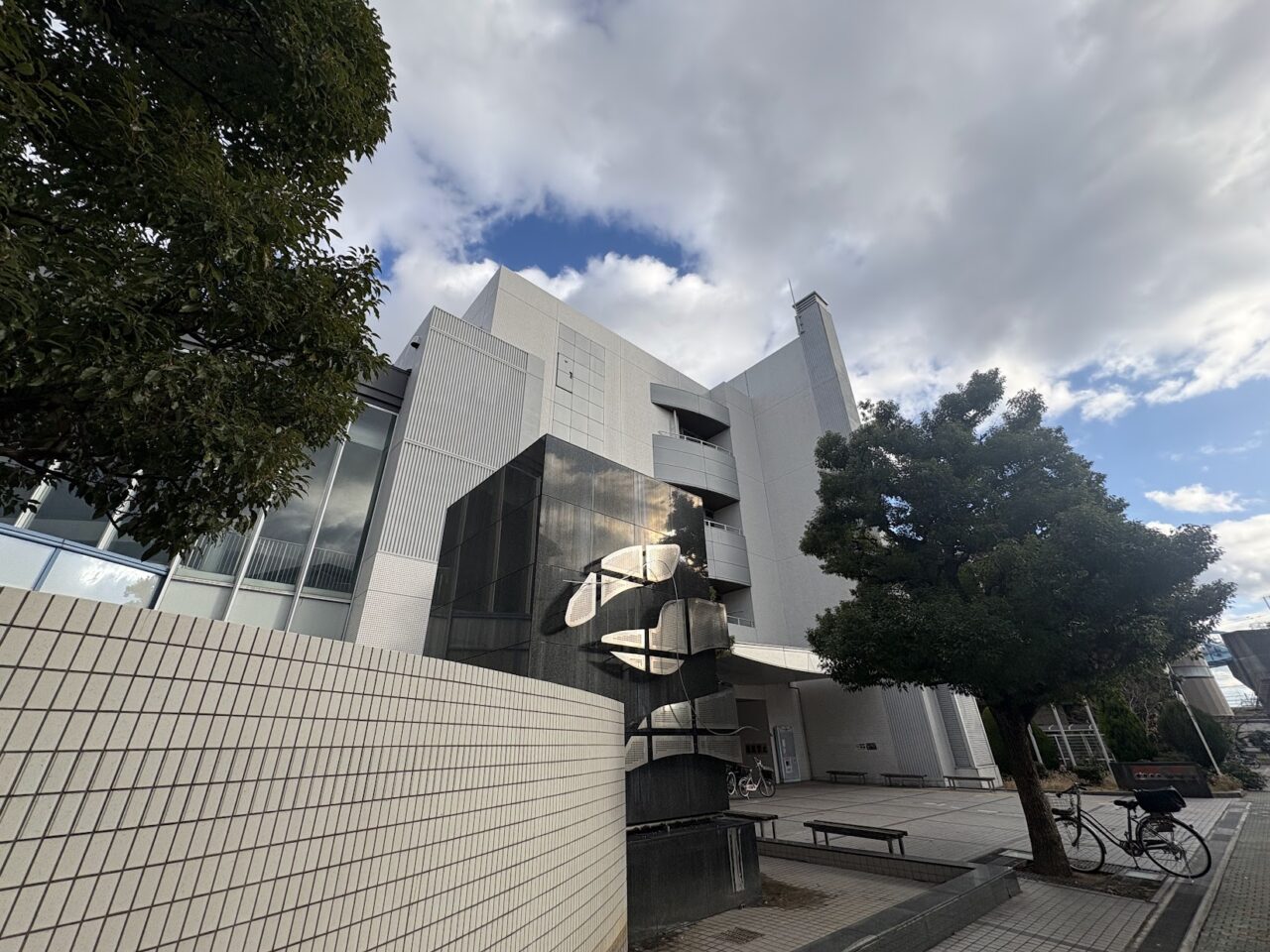 区民会館の外観