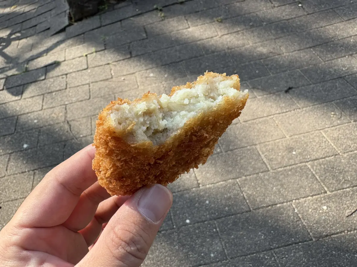 いづみやコロッケの断面