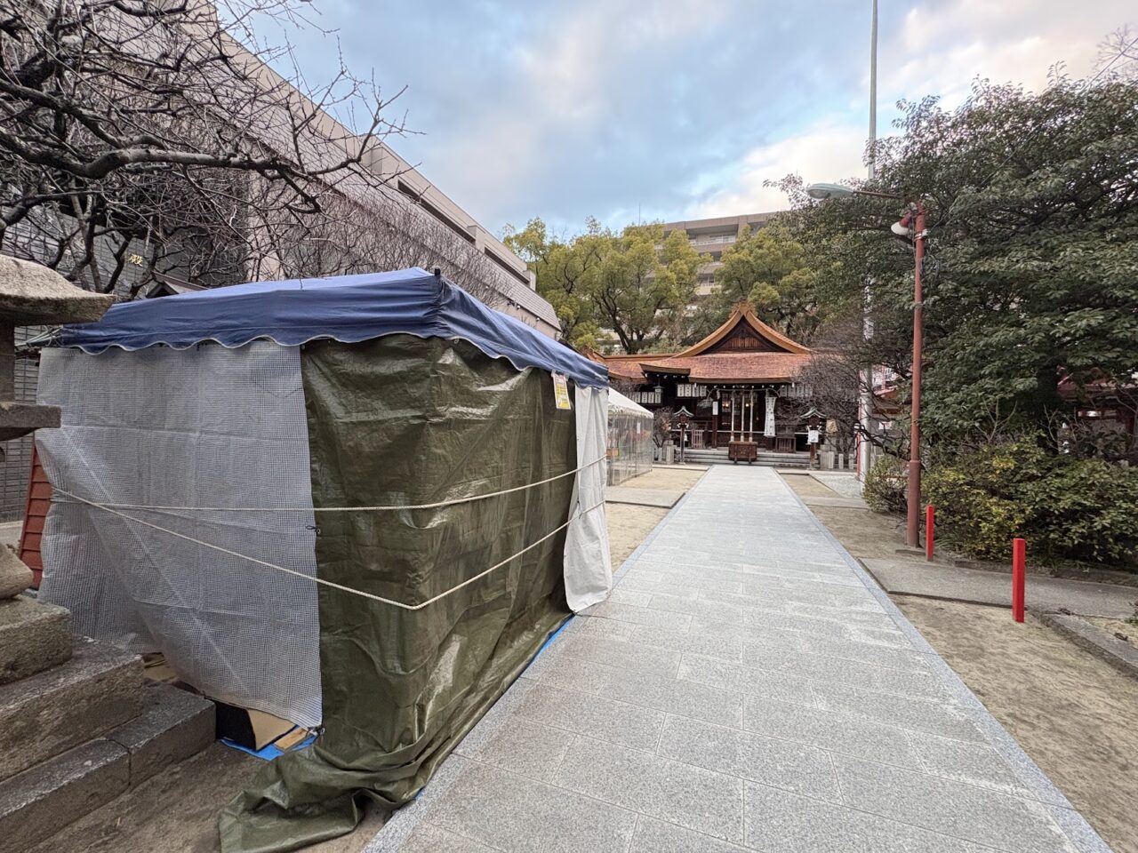 松山神社の境内の様子