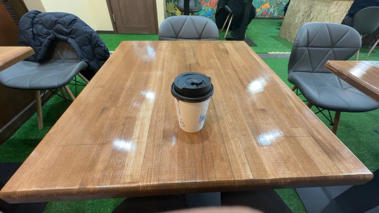 セルフcafe上新庄の卓上