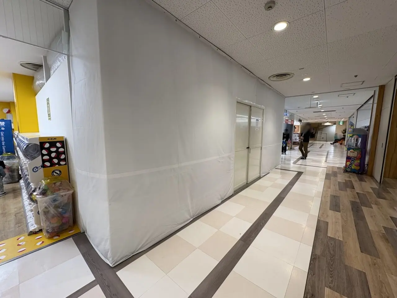 かみしんプラザの2階の風景