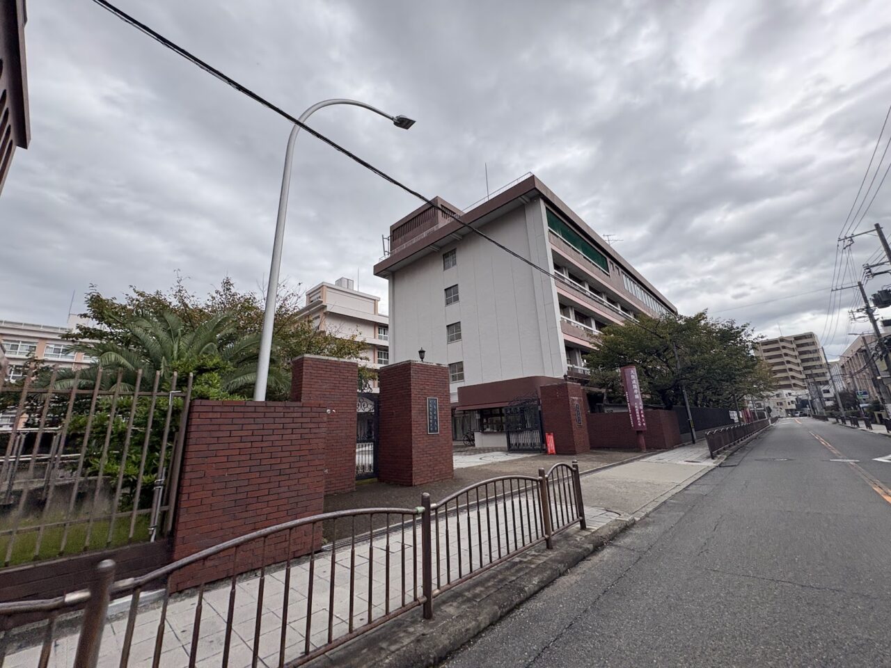 大阪成蹊大学の外観（2026年10月末）